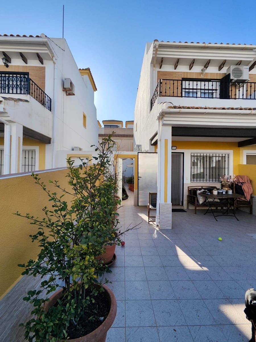 2 camera da letto Villetta Bifamiliare in vendita in Lo Pagan con piscina - 210.000 € (Rif: 9021117)