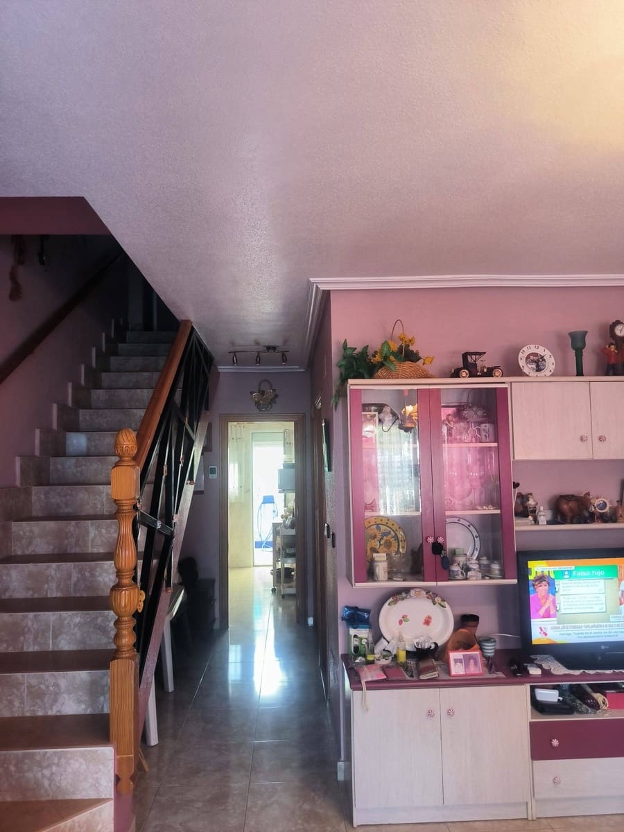 Chalet de 3 habitaciones en Los Alcázares en venta - 178.000 € (Ref: 9081572)