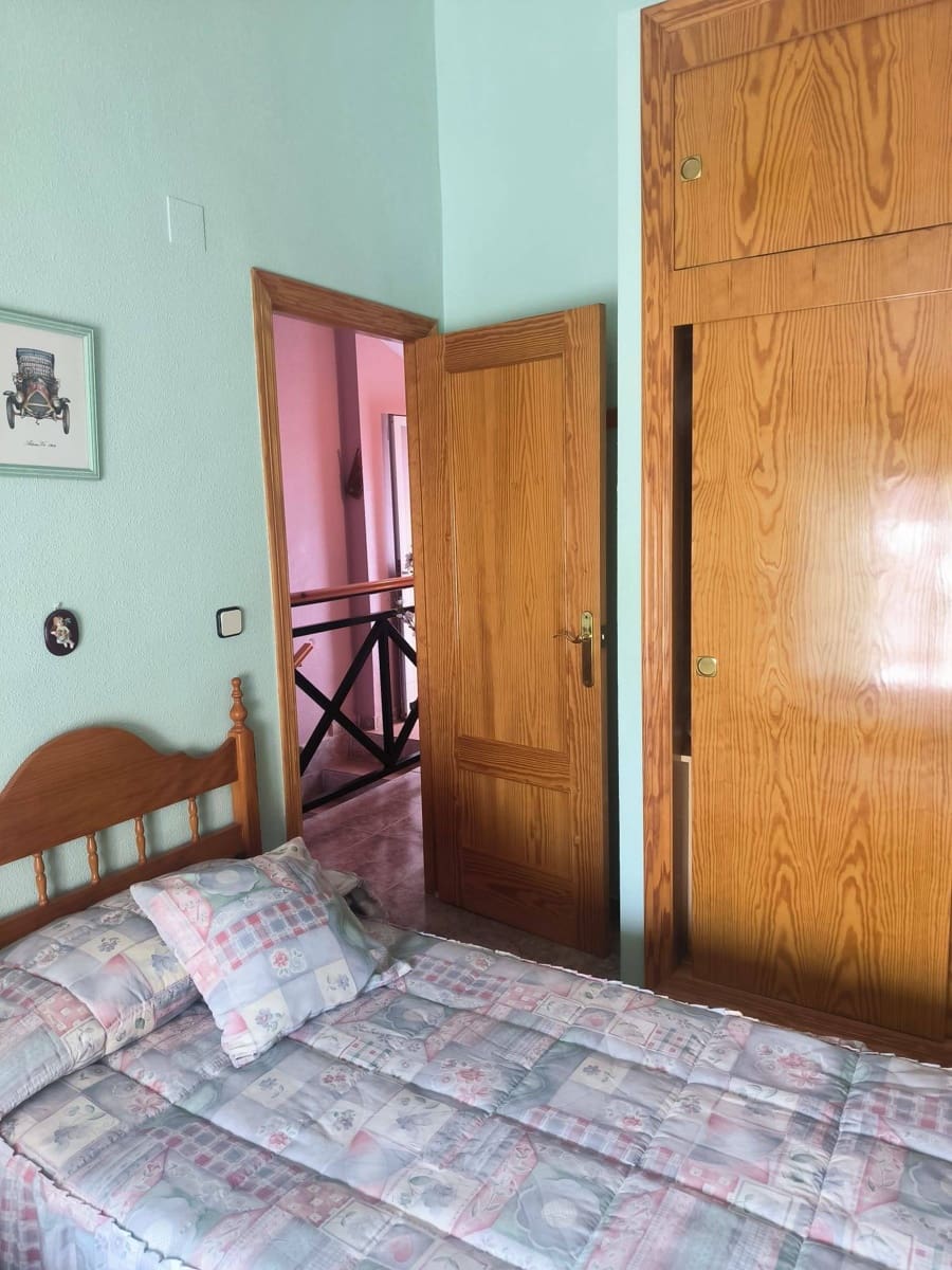 Chalet de 3 habitaciones en Los Alcázares en venta - 178.000 € (Ref: 9081572)
