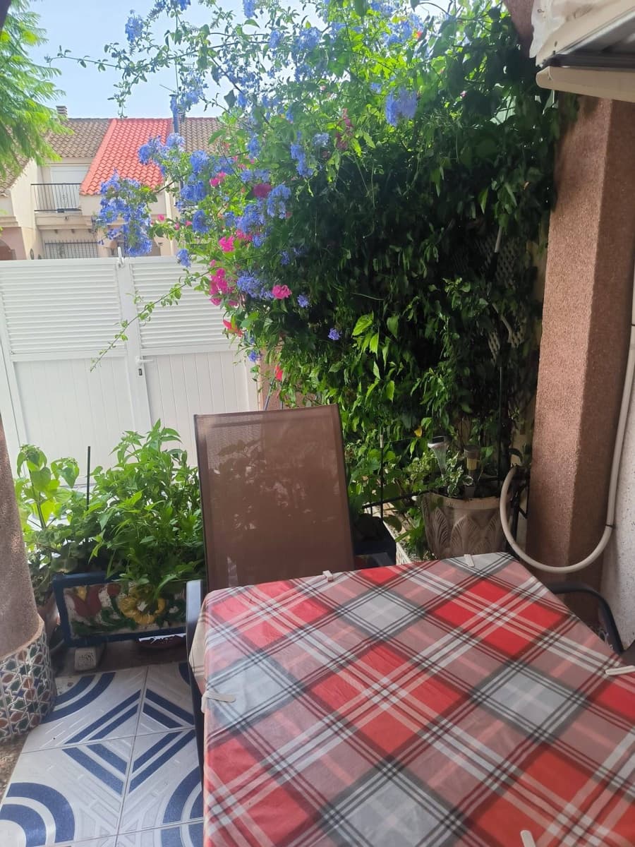 Chalet de 3 habitaciones en Los Alcázares en venta - 178.000 € (Ref: 9081572)