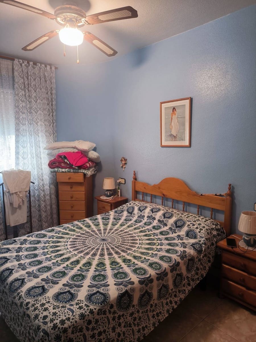 Chalet de 3 habitaciones en Los Alcázares en venta - 178.000 € (Ref: 9081572)