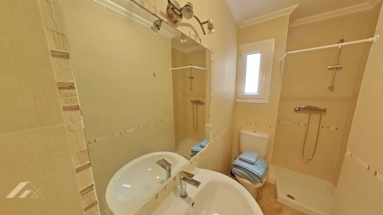 2 soveværelse Lejlighed til salg i San Pedro del Pinatar med swimmingpool garage - € 149.000 (Ref: 9141702)