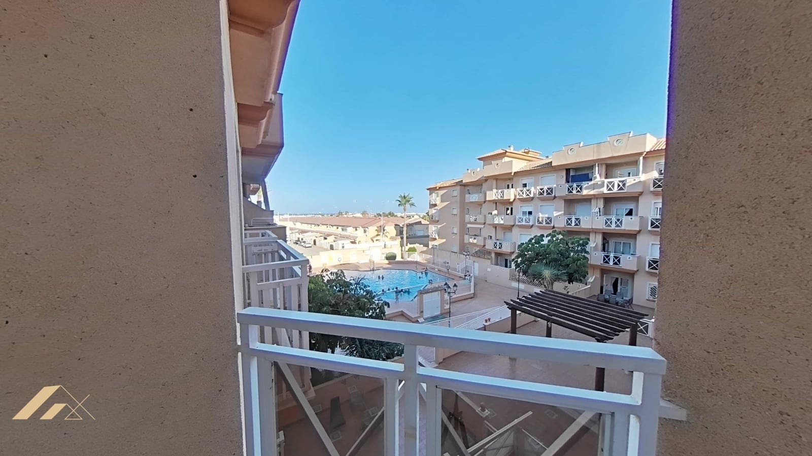 2 soveværelse Lejlighed til salg i San Pedro del Pinatar med swimmingpool garage - € 149.000 (Ref: 9141702)