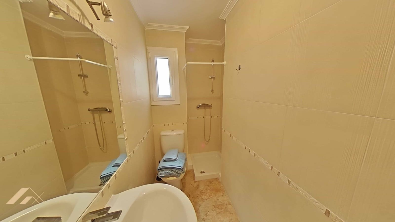 2 soveværelse Lejlighed til salg i San Pedro del Pinatar med swimmingpool garage - € 149.000 (Ref: 9141702)