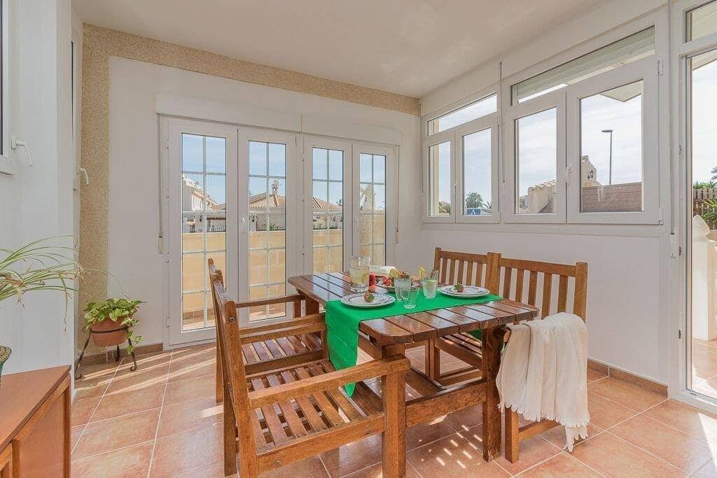3 soverom Rekkehus til salgs i Playa Flamenca med svømmebasseng garasje - € 239 000 (Ref: 9232681)