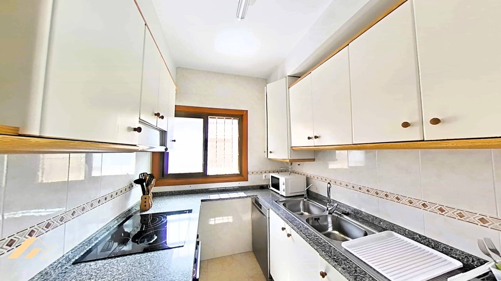 3 soverom Rekkehus til salgs i Playa Flamenca med svømmebasseng garasje - € 239 000 (Ref: 9232681)