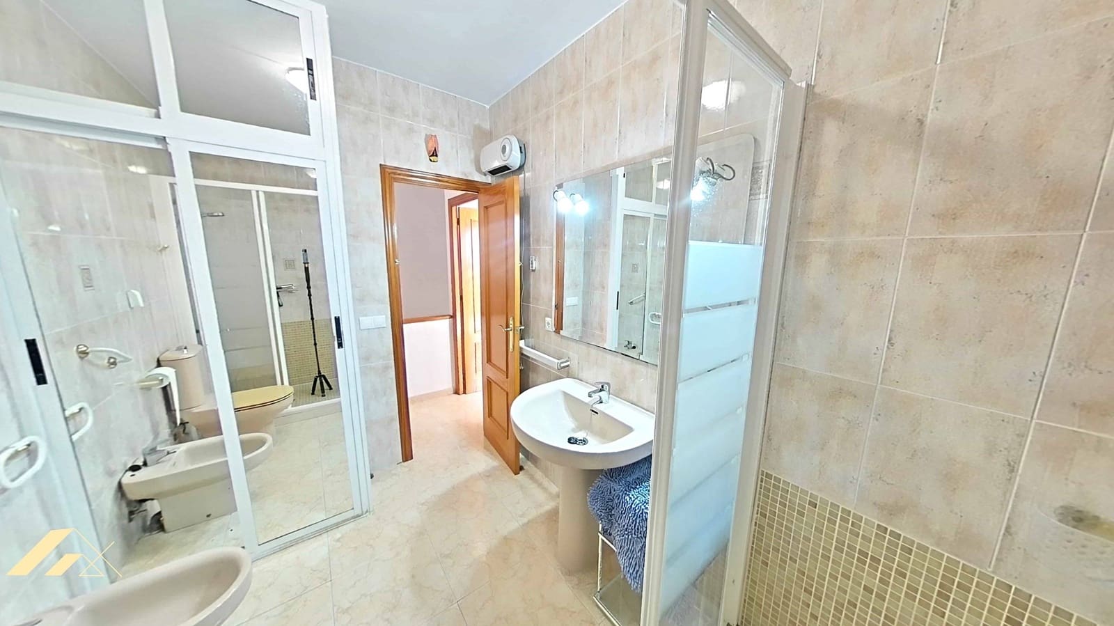 3 soverom Rekkehus til salgs i Playa Flamenca med svømmebasseng garasje - € 239 000 (Ref: 9232681)