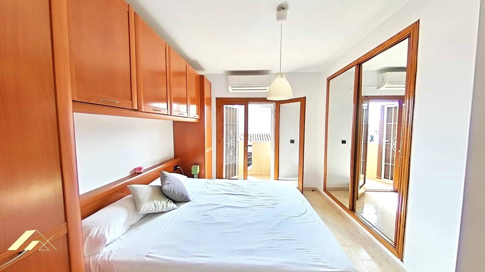 3 soverom Rekkehus til salgs i Playa Flamenca med svømmebasseng garasje - € 239 000 (Ref: 9232681)