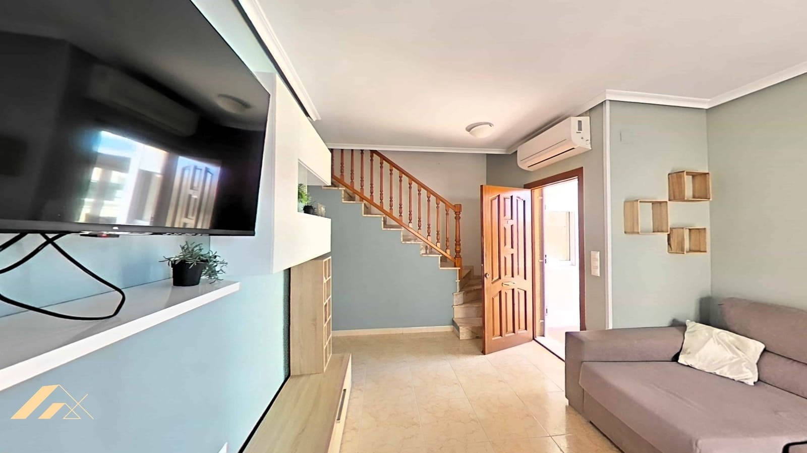 3 soverom Rekkehus til salgs i Playa Flamenca med svømmebasseng garasje - € 239 000 (Ref: 9232681)