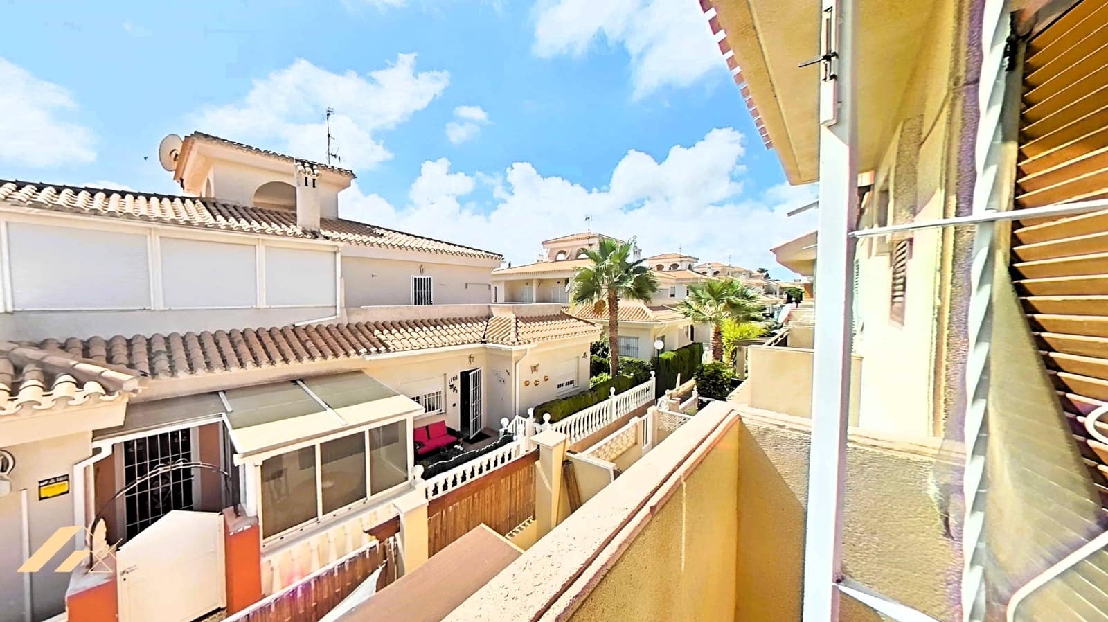 3 soverom Rekkehus til salgs i Playa Flamenca med svømmebasseng garasje - € 239 000 (Ref: 9232681)
