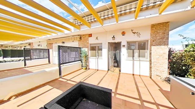 2 sypialnia Dom szeregowy na sprzedaż w Mil Palmeras, Pilar de la Horadada z basenem garażem - 234 900 € (Ref: 9262717)