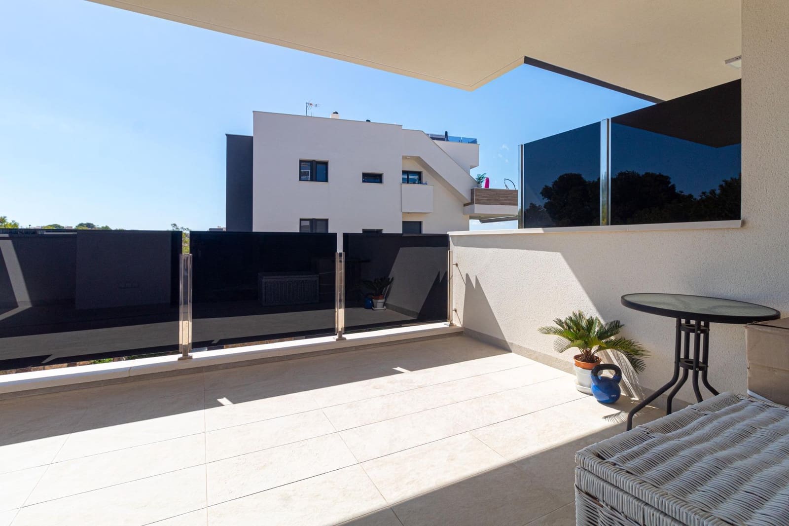2 soveværelse Lejlighed til salg i Orihuela Costa med swimmingpool garage - € 299.900 (Ref: 9265422)