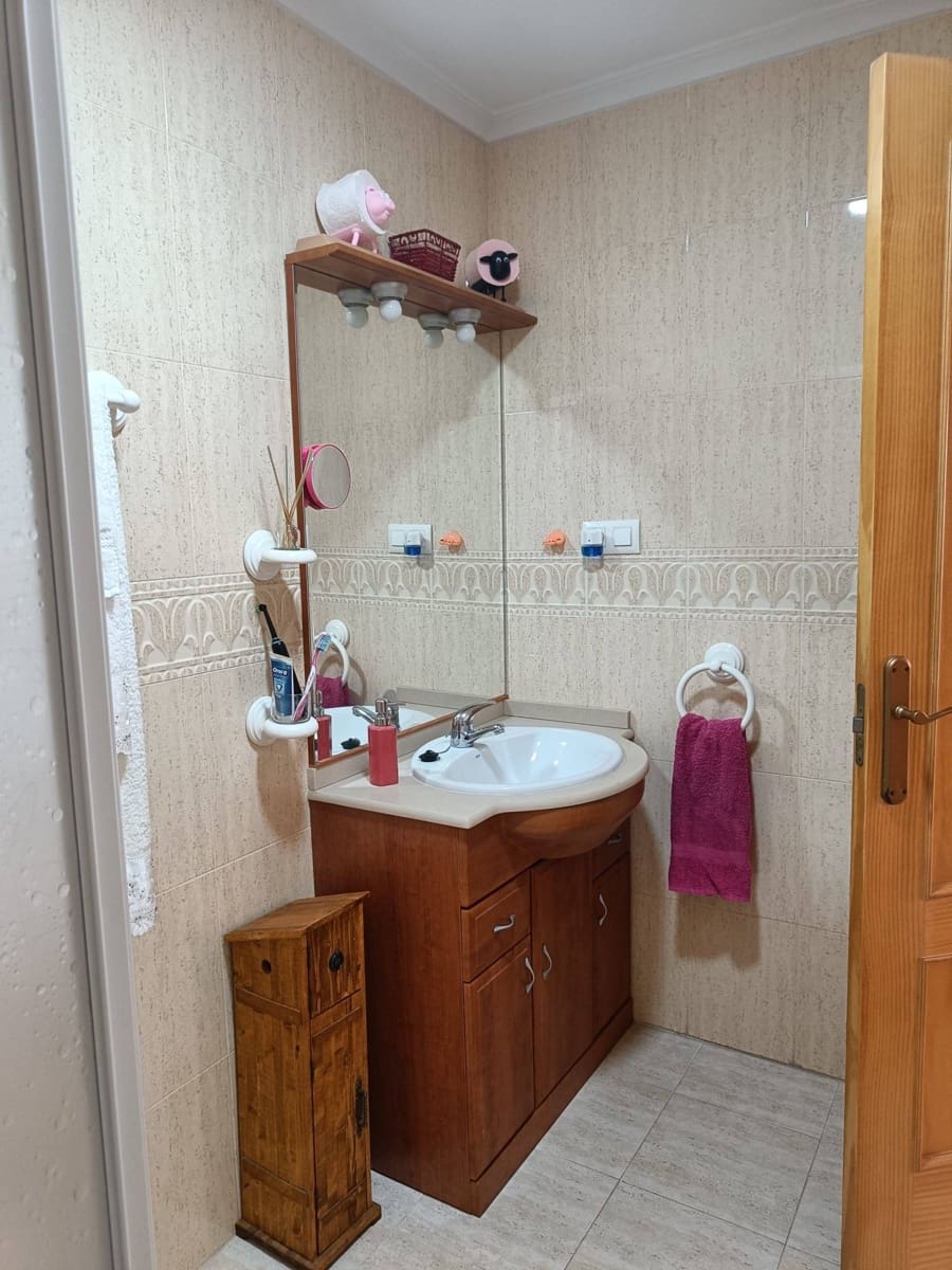 2 soveværelse Rækkehus til salg i Orihuela Costa med swimmingpool - € 265.000 (Ref: 9308616)