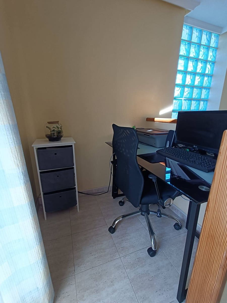 2 soveværelse Rækkehus til salg i Orihuela Costa med swimmingpool - € 265.000 (Ref: 9308616)