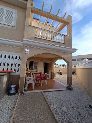2 makuuhuone Rivitalo myytävänä paikassa Orihuela Costa, Orihuela mukana uima-altaan - 265 000 € (Ref: 9308616)