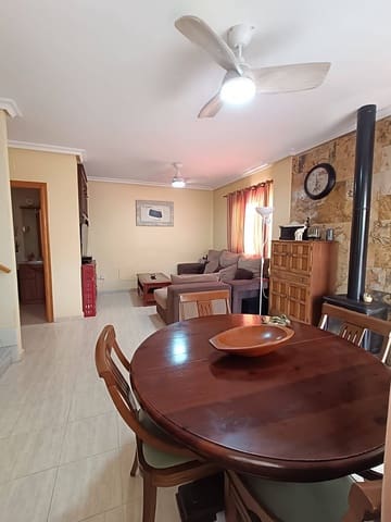 2 makuuhuone Rivitalo myytävänä paikassa Orihuela Costa, Orihuela mukana uima-altaan - 265 000 € (Ref: 9308616)