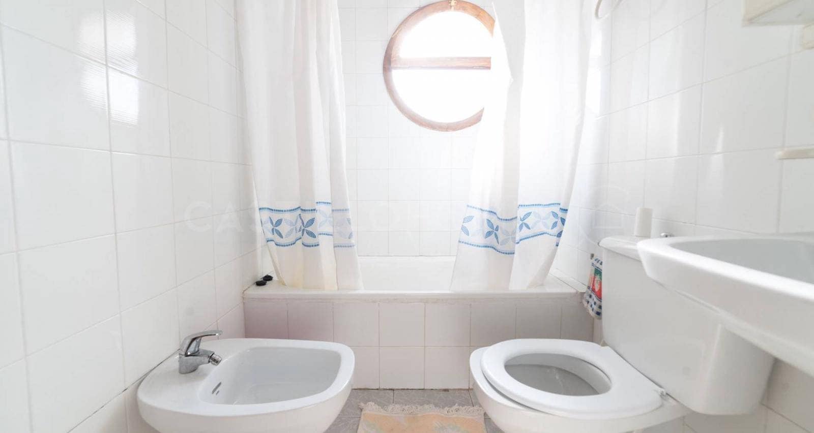 2 sypialnia Apartament na sprzedaż w Torrevieja z basenem - 122 000 € (Ref: 9326573)