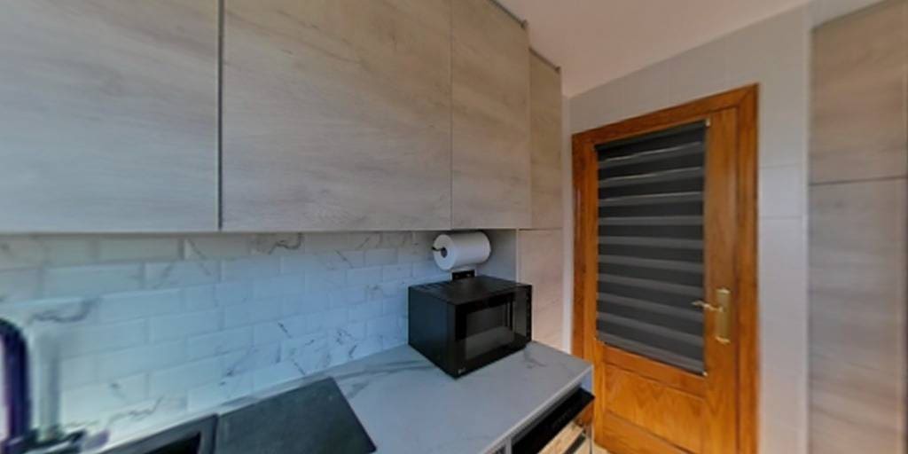 Piso de 3 habitaciones en Torrevieja en venta con piscina - 199.900 € (Ref: 9338148)