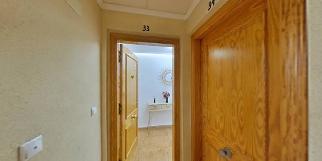 Piso de 3 habitaciones en Torrevieja en venta con piscina - 199.900 € (Ref: 9338148)