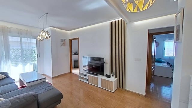 Piso de 3 habitaciones en Playa de los Locos, Torrevieja en venta con piscina - 199.900 € (Ref: 9338148)