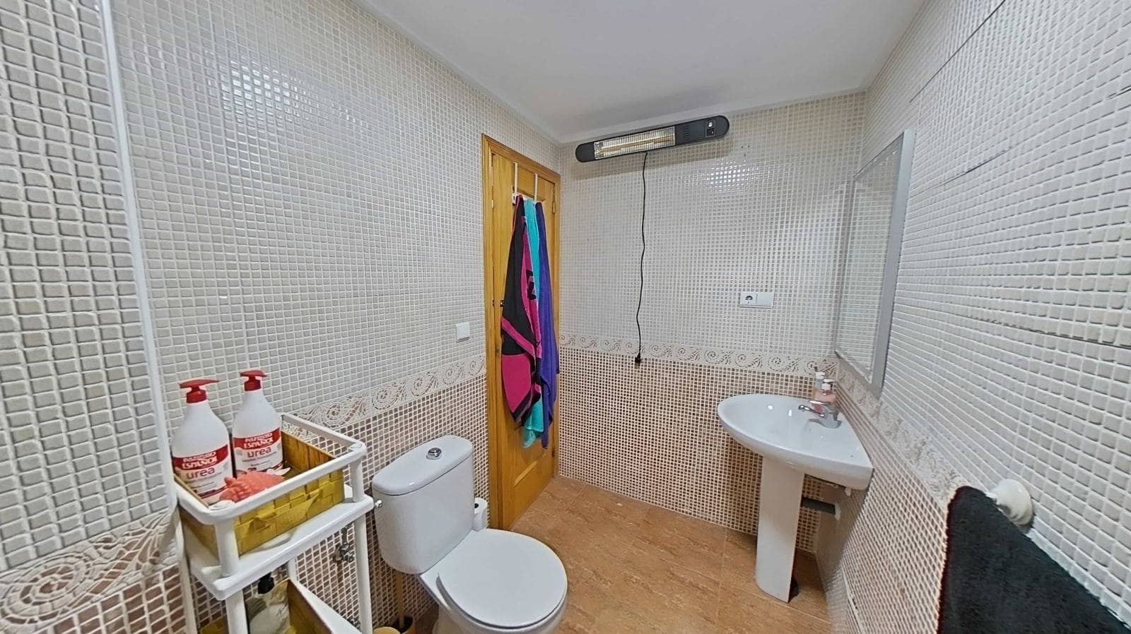Piso de 3 habitaciones en Torrevieja en venta con piscina - 199.900 € (Ref: 9338148)