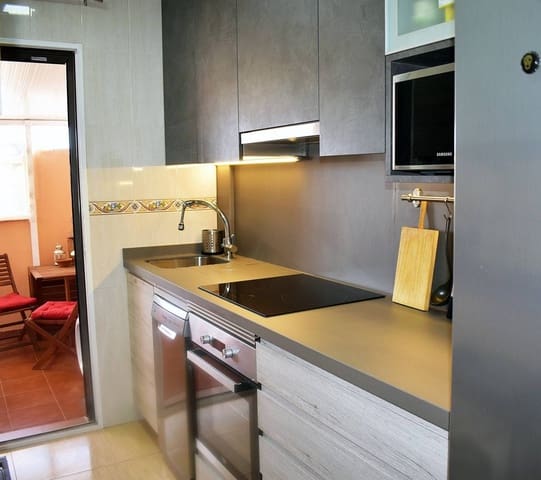 3 sypialnia Dom blizniak na sprzedaż w Torrevieja z basenem - 220 000 € (Ref: 9347444)