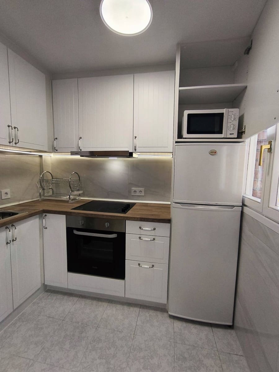 1 bedroom Loft for sale in Torrevieja with pool - € 106,000 (Ref: 9349668)