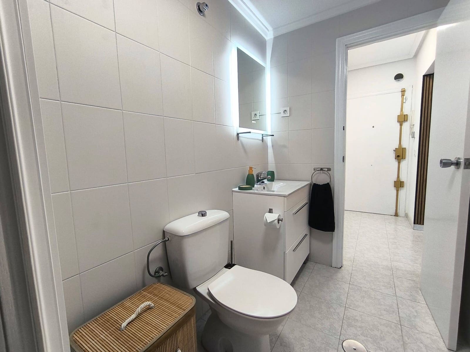 1 bedroom Loft for sale in Torrevieja with pool - € 106,000 (Ref: 9349668)