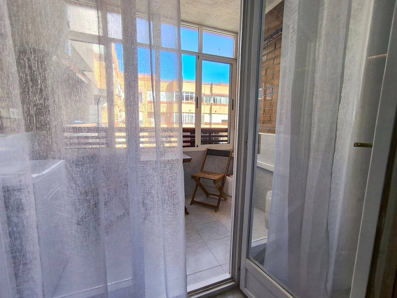 1 bedroom Loft for sale in Torrevieja with pool - € 106,000 (Ref: 9349668)