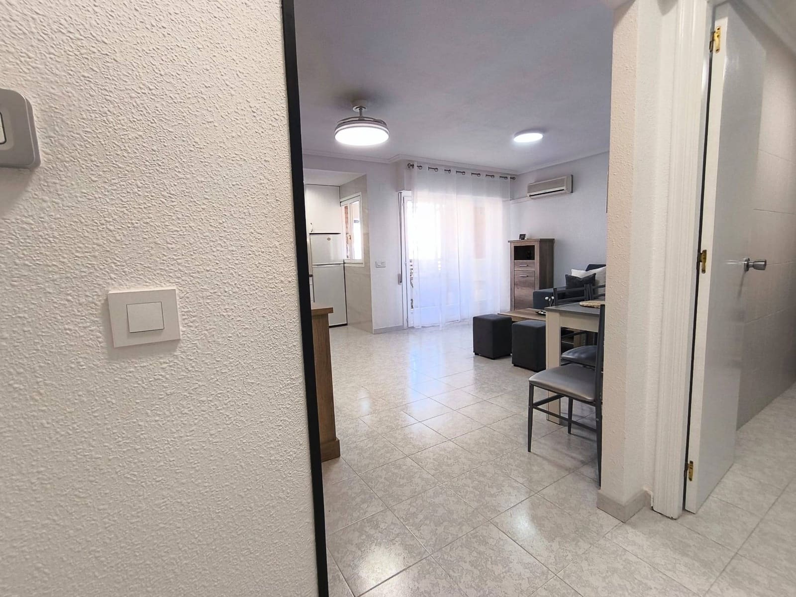 1 bedroom Loft for sale in Torrevieja with pool - € 106,000 (Ref: 9349668)