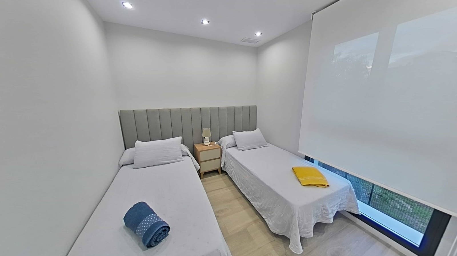 2 bedroom Penthouse for rent in Orihuela Costa - € 1,500 (Ref: 9355950)