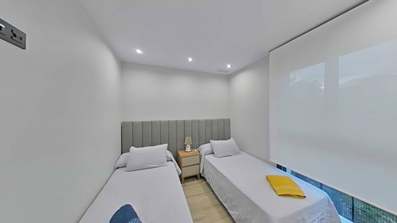 2 bedroom Penthouse for rent in Orihuela Costa - € 1,500 (Ref: 9355950)