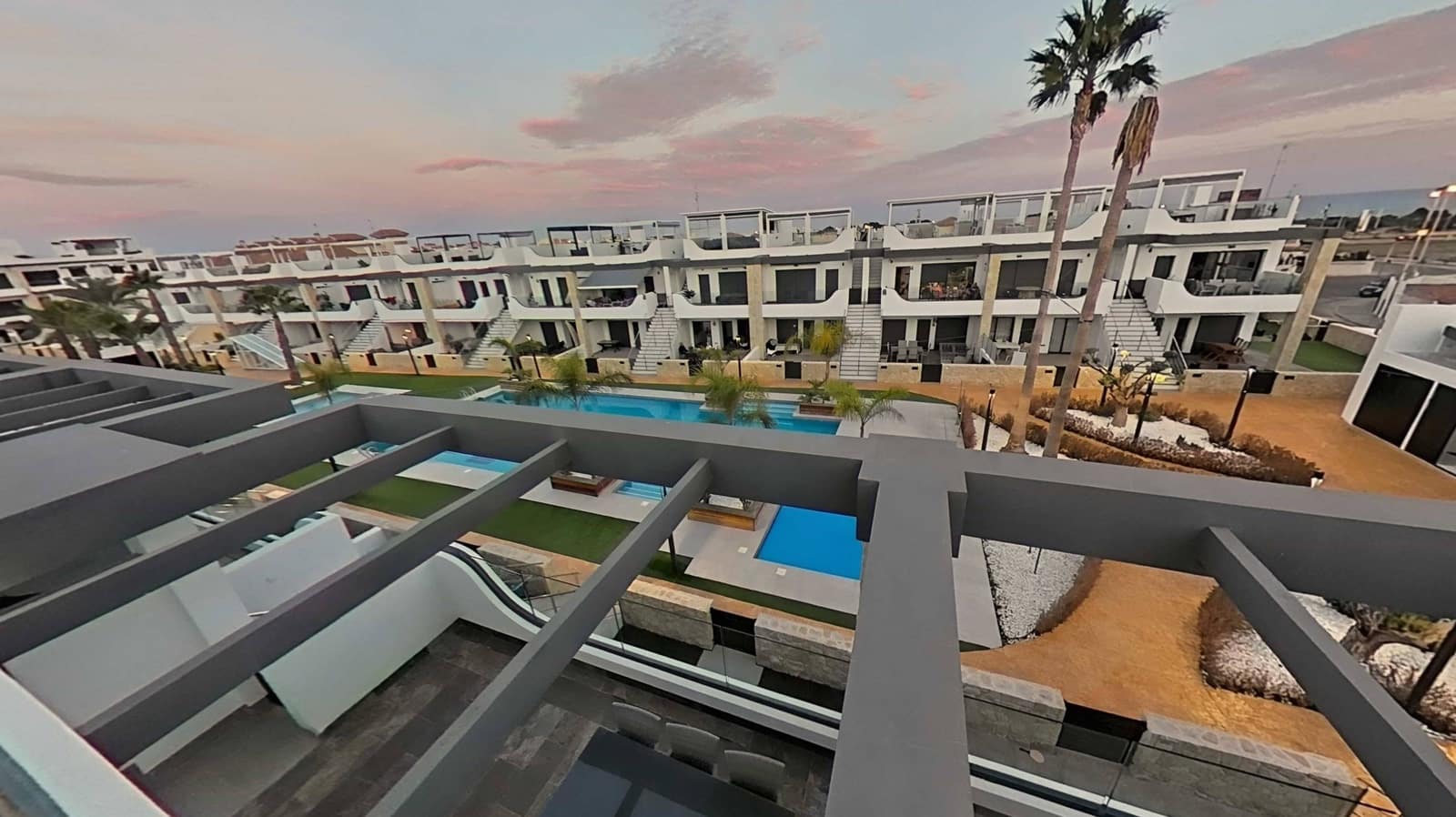 2 bedroom Penthouse for rent in Orihuela Costa - € 1,500 (Ref: 9355950)