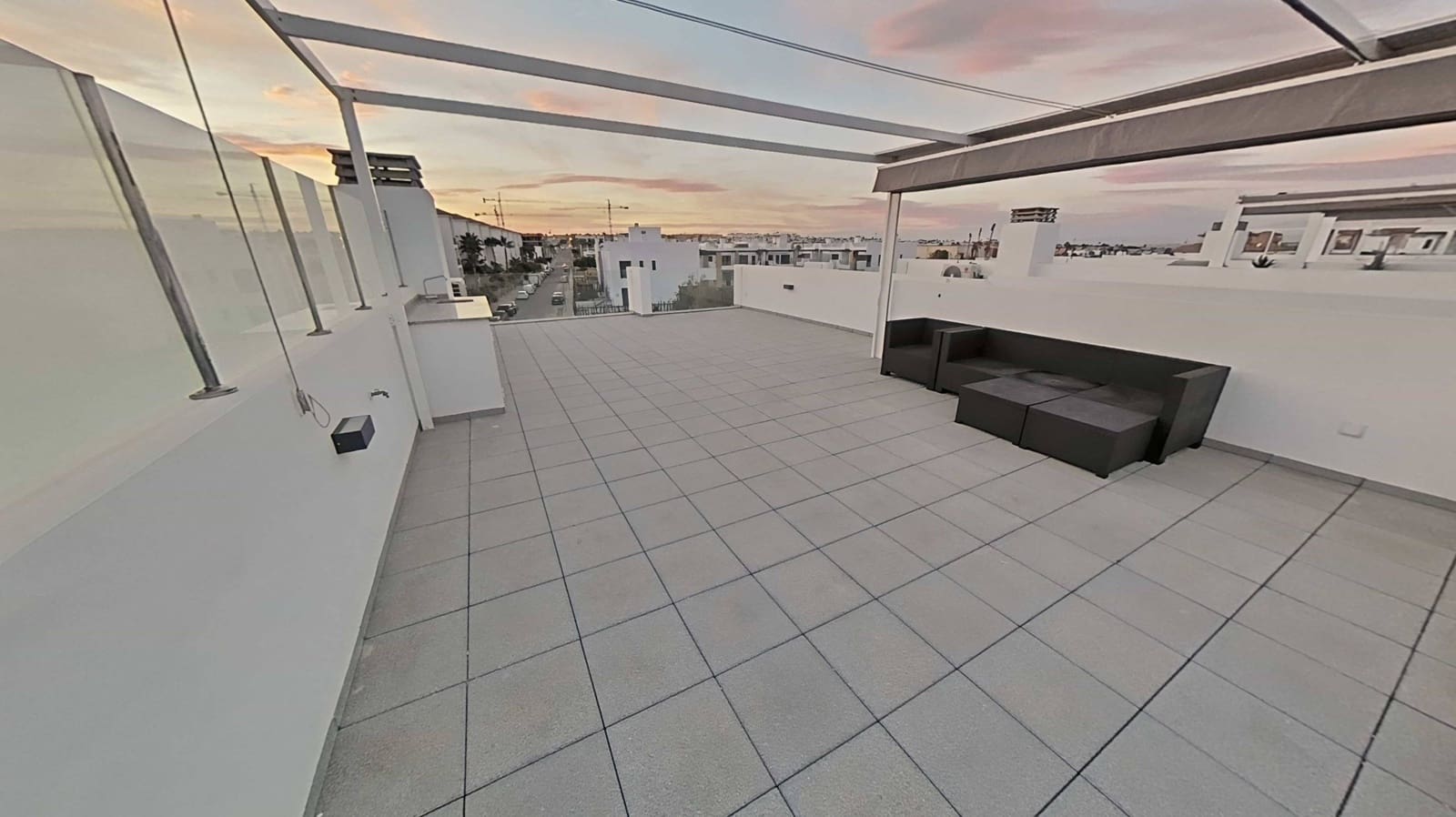 2 bedroom Penthouse for rent in Orihuela Costa - € 1,500 (Ref: 9355950)