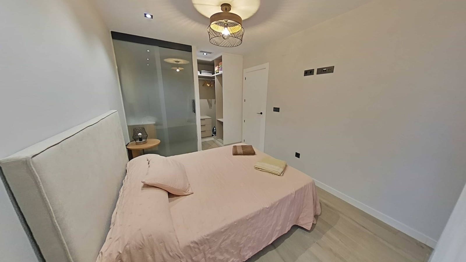 2 bedroom Penthouse for rent in Orihuela Costa - € 1,500 (Ref: 9355950)