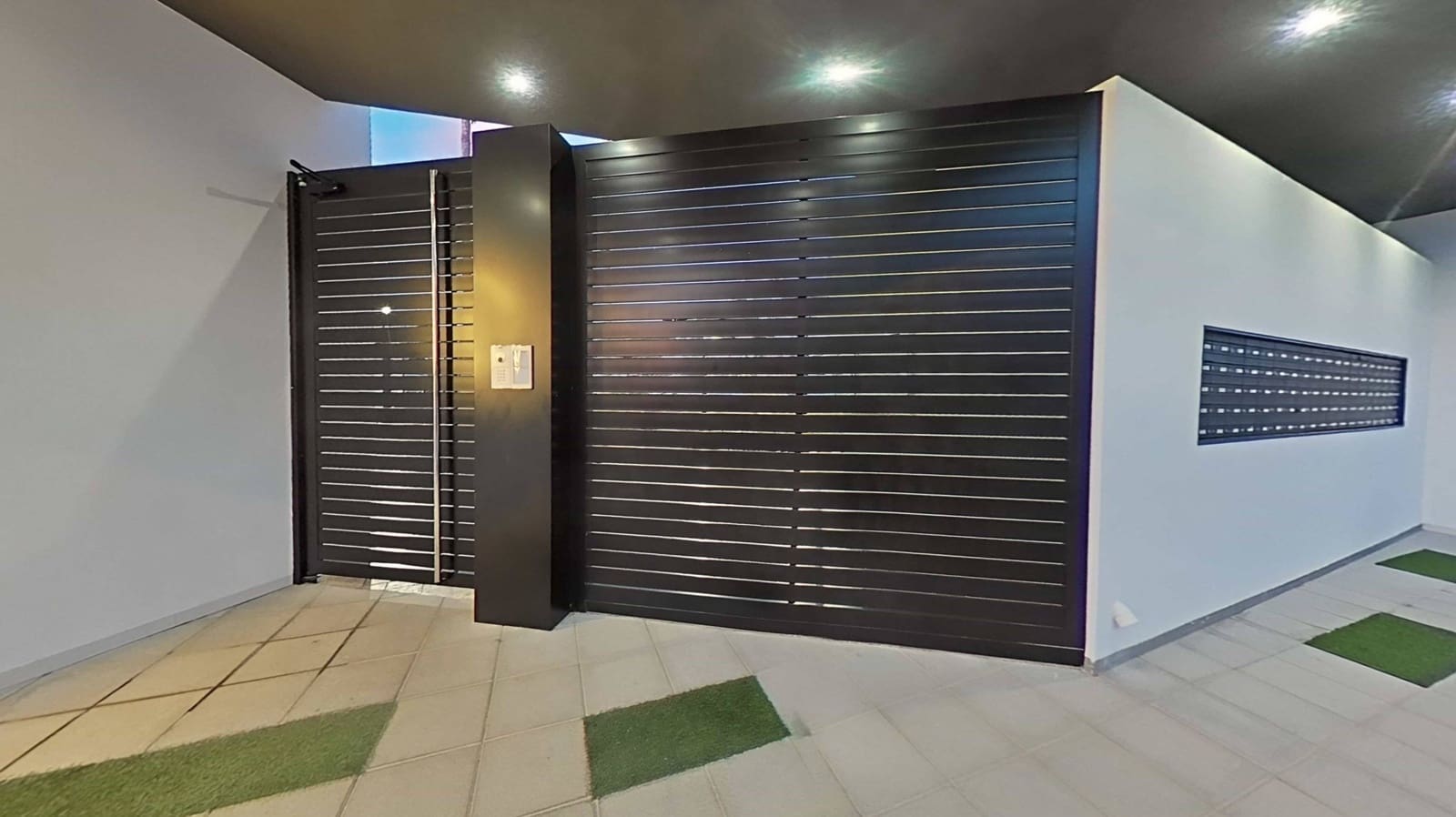 2 bedroom Penthouse for rent in Orihuela Costa - € 1,500 (Ref: 9355950)