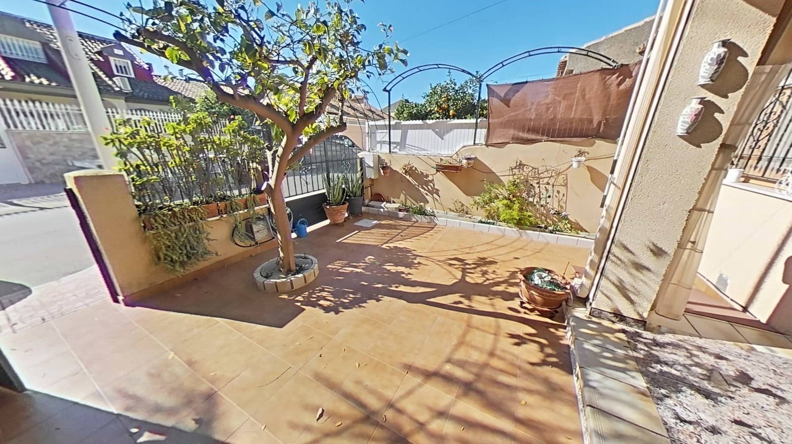 2 bedroom Terraced Villa for sale in Santiago de la Ribera with garage - € 150,000 (Ref: 9355951)
