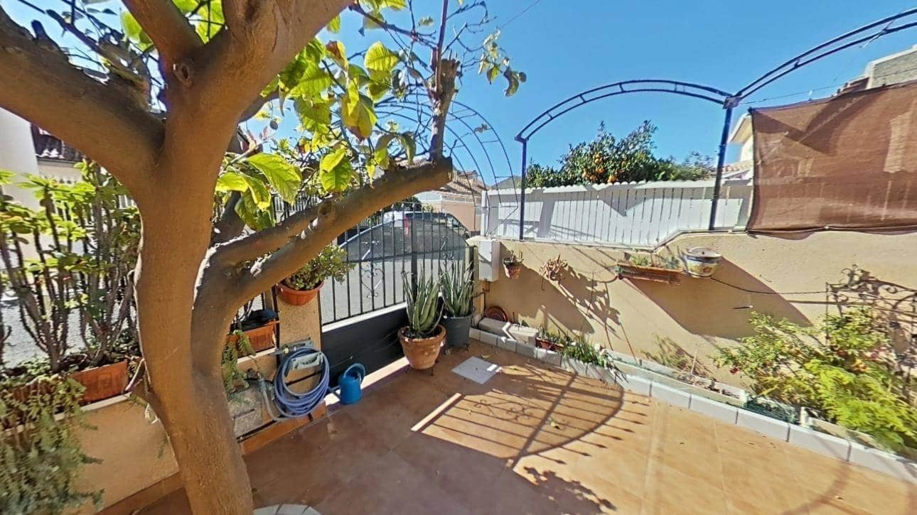 2 bedroom Terraced Villa for sale in Santiago de la Ribera with garage - € 150,000 (Ref: 9355951)