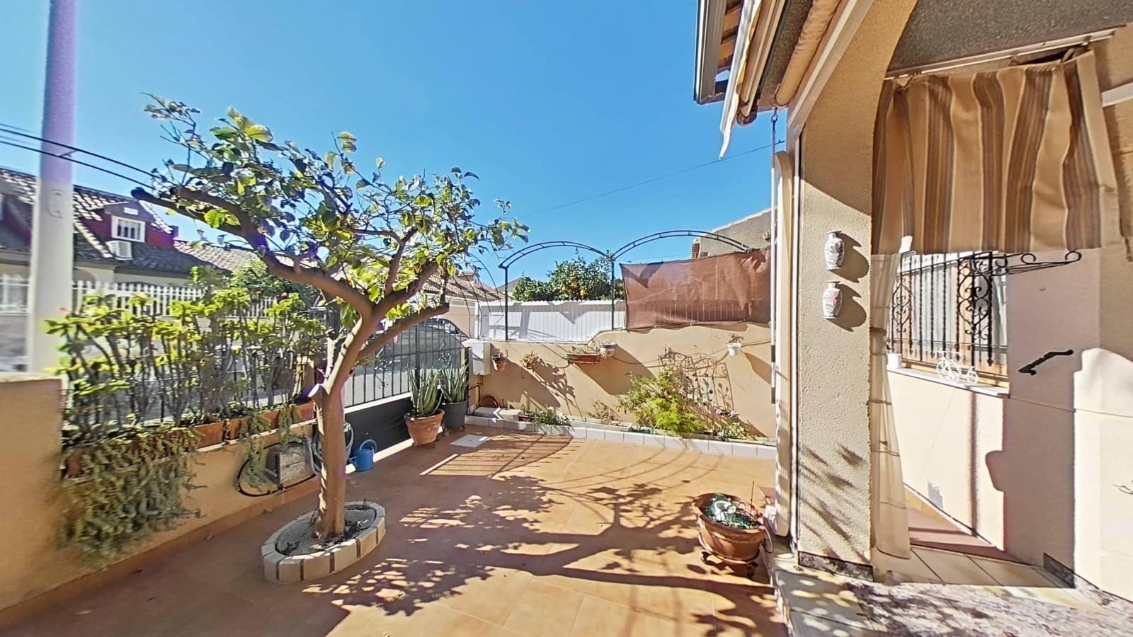 2 bedroom Terraced Villa for sale in Santiago de la Ribera with garage - € 150,000 (Ref: 9355951)