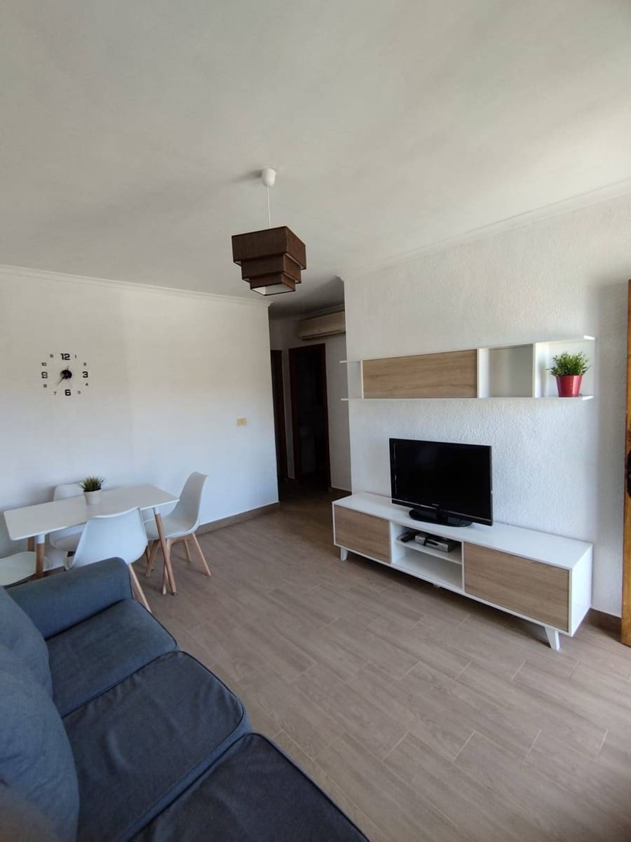 Piso de 2 habitaciones en Lo Pagan en venta - 108.000 € (Ref: 9362442)