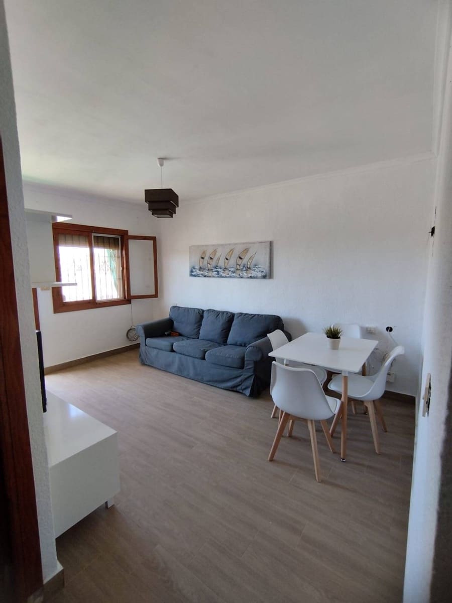 Piso de 2 habitaciones en Lo Pagan en venta - 108.000 € (Ref: 9362442)