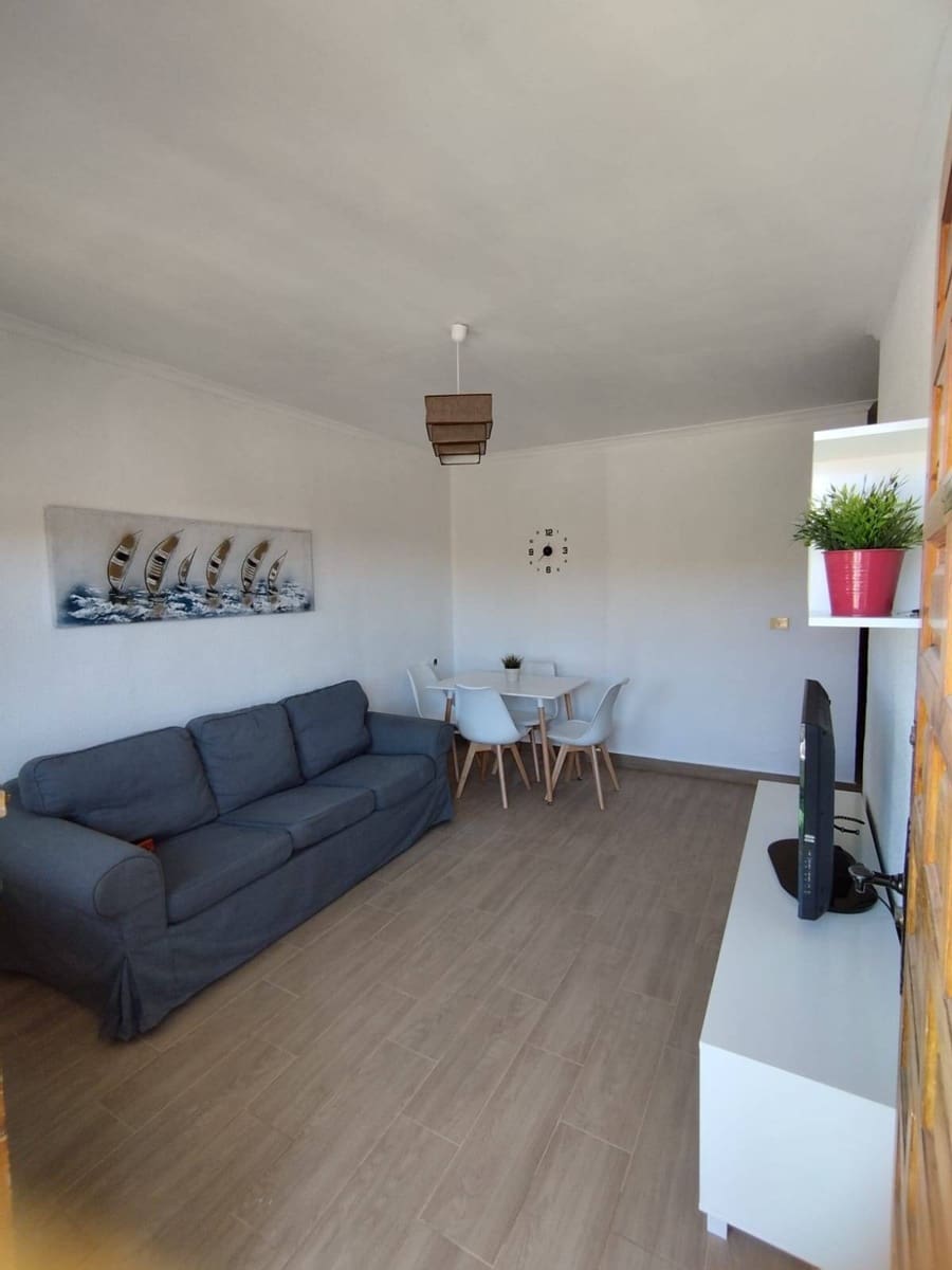Piso de 2 habitaciones en Lo Pagan en venta - 108.000 € (Ref: 9362442)