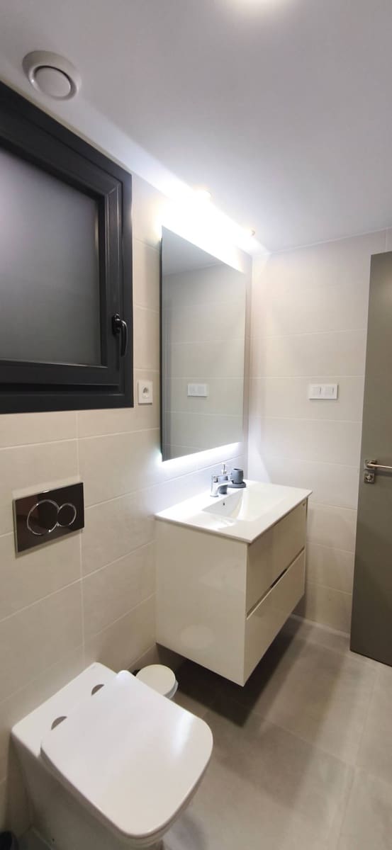 2 bedroom Apartment for rent in Punta Prima with pool garage - € 1,600 (Ref: 9367685)