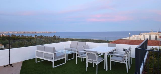 2 makuuhuone Huoneisto vuokrattavana paikassa Punta Prima, Torrevieja mukana uima-altaan 
autotalli - 1 600 € (Ref: 9367685)