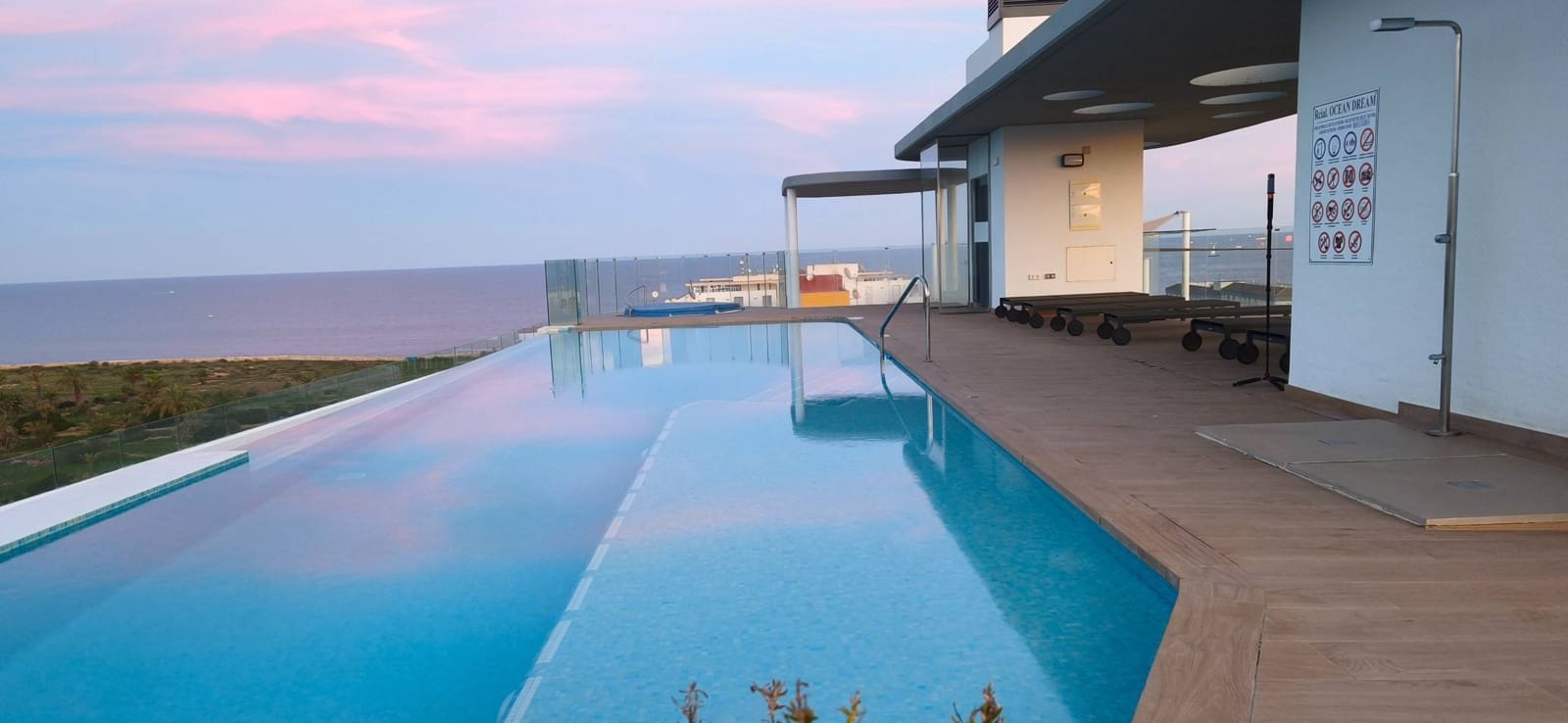 2 bedroom Apartment for rent in Punta Prima with pool garage - € 1,600 (Ref: 9367685)