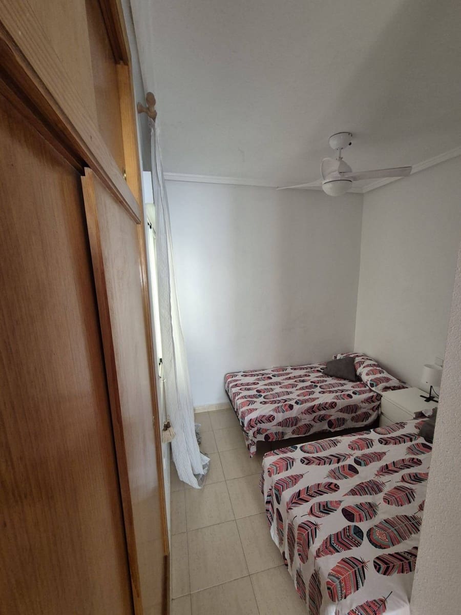 2 sypialnia Bungalow na sprzedaż w La Florida z basenem - 132 000 € (Ref: 9462467)