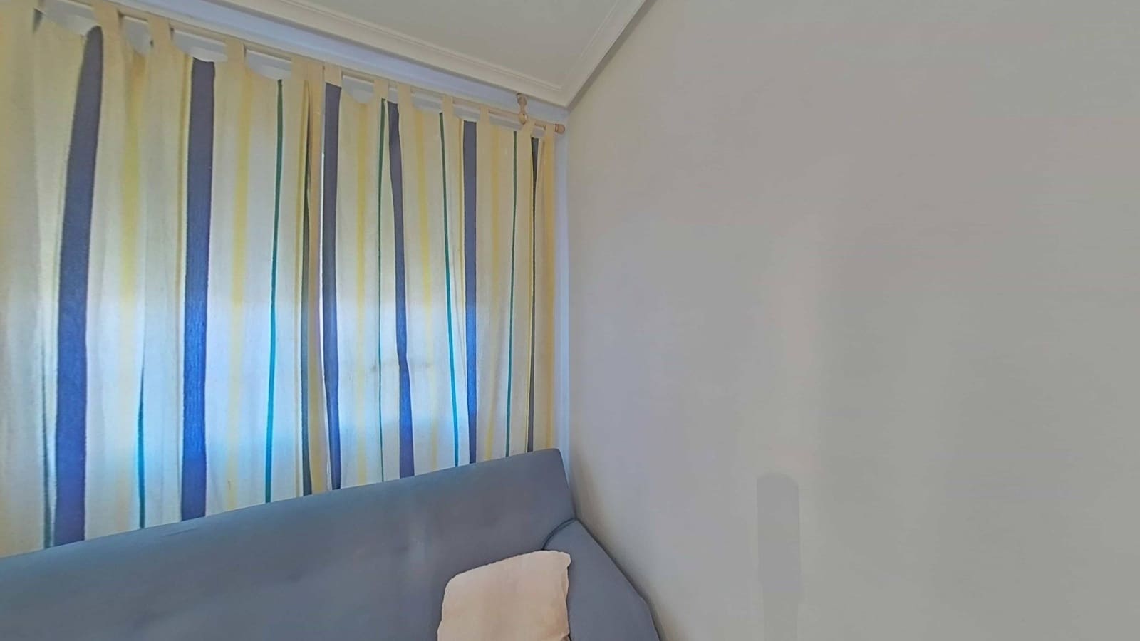 4 sovrum Radhus att hyra i Lo Pagan med garage - 980 € (Ref: 9551795)