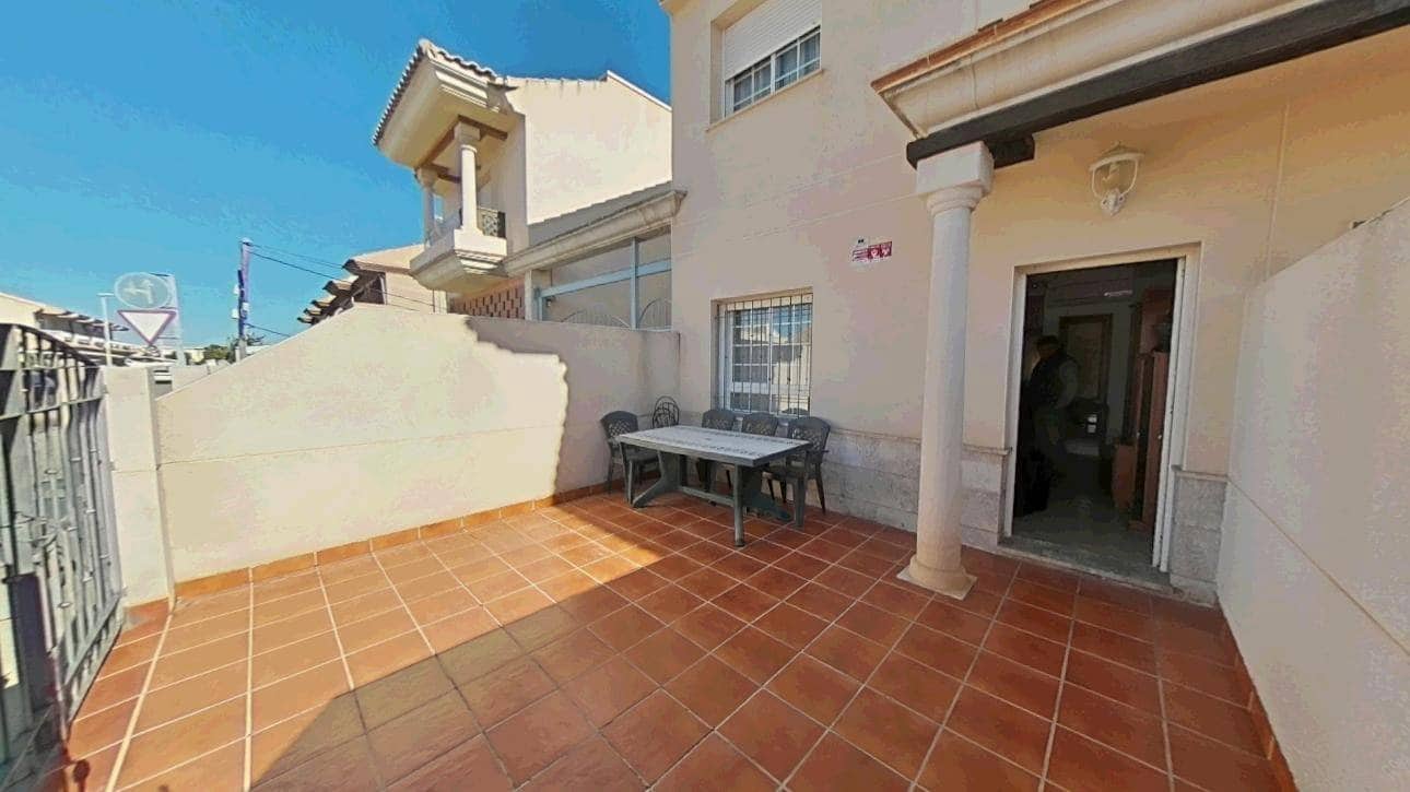 4 bedroom Terraced Villa for rent in Lo Pagan with garage - € 980 (Ref: 9551795)