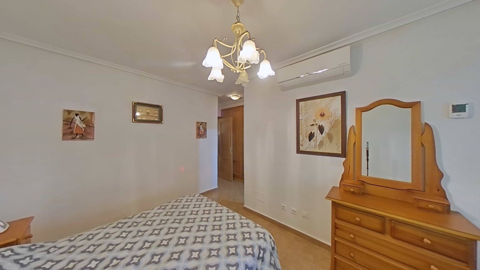 4 bedroom Terraced Villa for rent in Lo Pagan with garage - € 980 (Ref: 9551795)