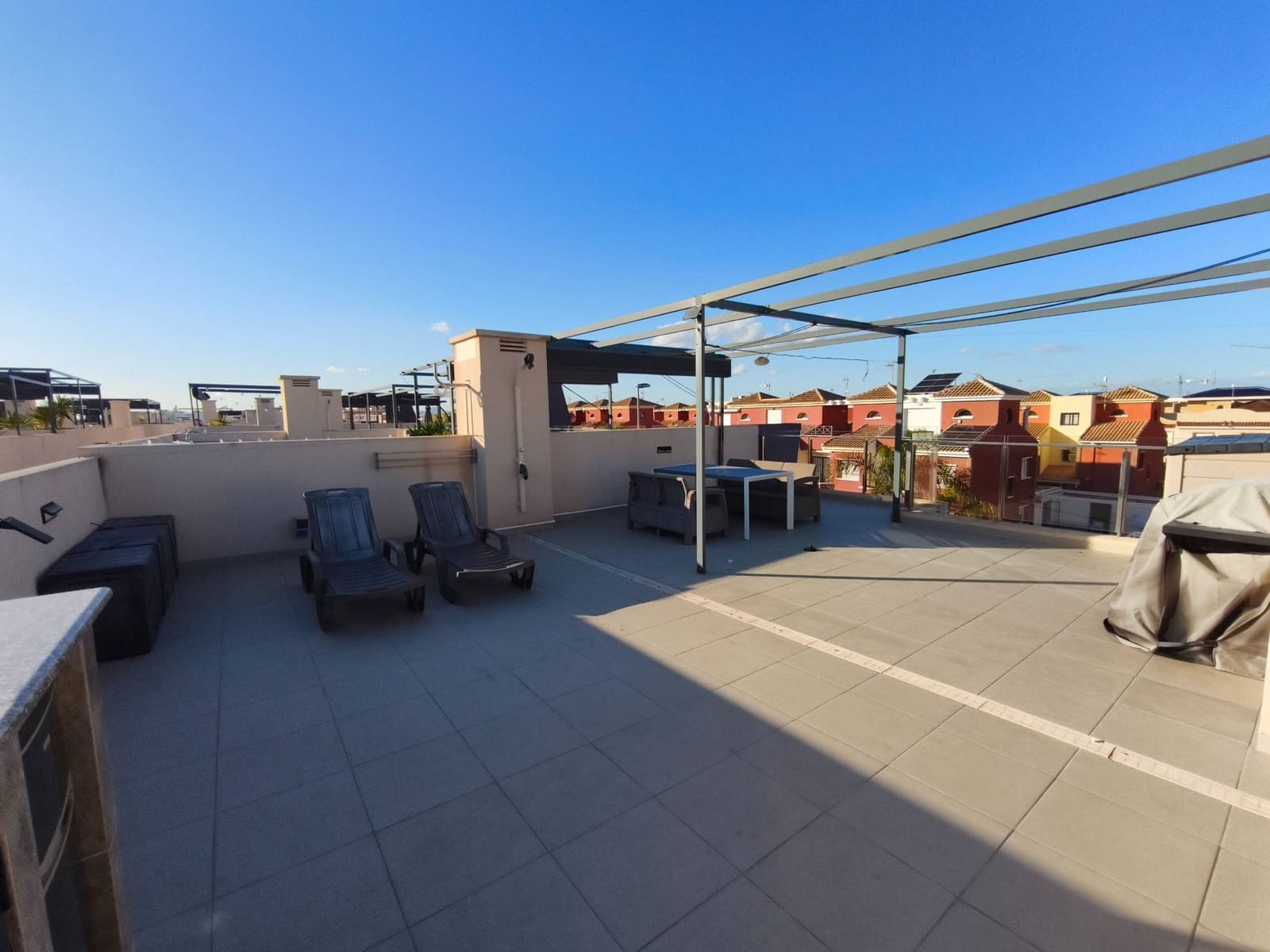 2 bedroom Penthouse for sale in Torre de la Horadada with pool - € 330,000 (Ref: 9561941)